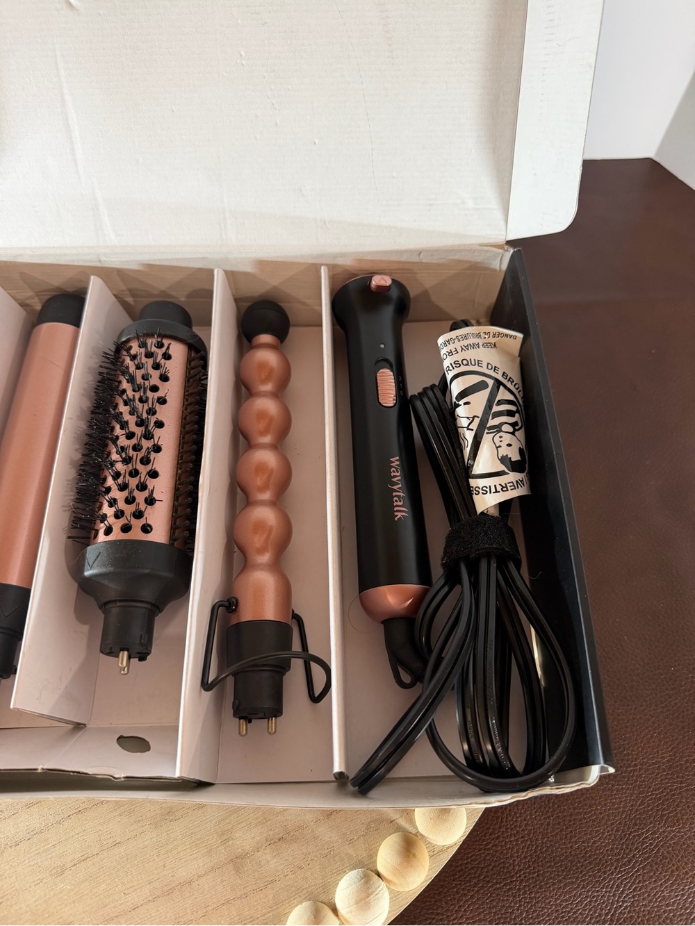 Wavytalk 5-in-1 Ceramic Interchangeable Curling Wand Set 325S Rose Gold - Picture 4 of 5